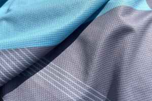 230911 HYCYS Collection Laufshirt detail 1400x933